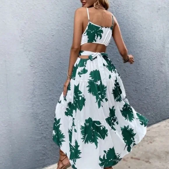 Boho Green Floral Tropical Leaves Cut out Cami Ruffle Dress - Picture 6 of 11